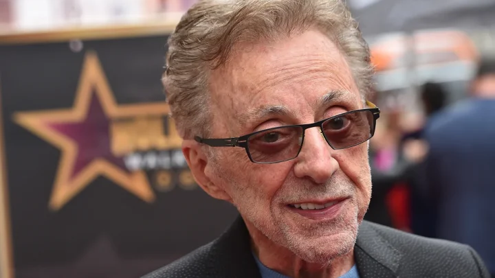 Frankie Valli cancels the remainder of the Four Seasons’ farewell tour, citing health concerns