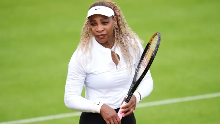 Queen’s LIVE: Serena Williams makes return to tennis after Emma Raducanu in singles action