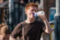 UK heatwave latest: Teenager dies after entering lake during sweltering heat as temperatures could hit 40C