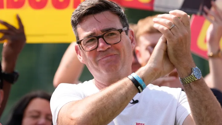 Minister insists public ‘do not want a general election’ – despite almost half of people calling for one