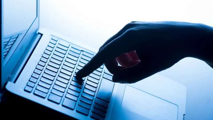 34% of holidaymakers ‘see recent rise in social media travel scams’
