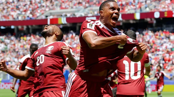 Qatar stun Switzerland late on to snatch first ever World Cup point
