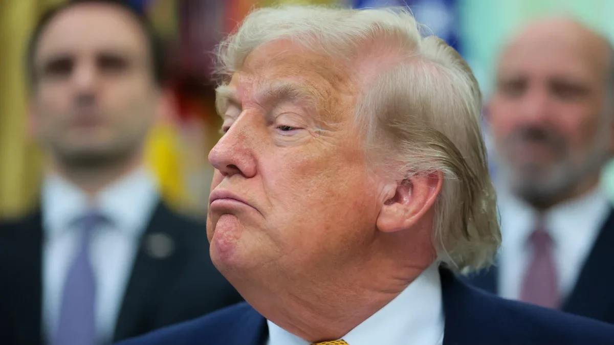 2026-06-22T220509Z_1773840162_RC29ZLAI8BJP_RTRMADP_3_USA-TRUMP