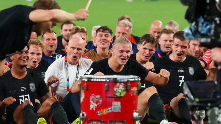 Erling Haaland leads iconic Norway celebration after double downs Senegal to secure World Cup progress