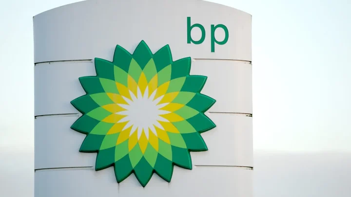 New BP boss overhauls structure to simplify operations