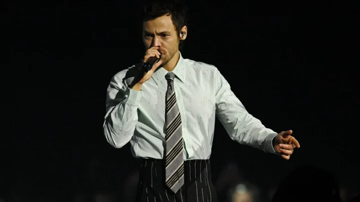 Treasury should return tax on £1 gig ticket contributions, say industry bosses