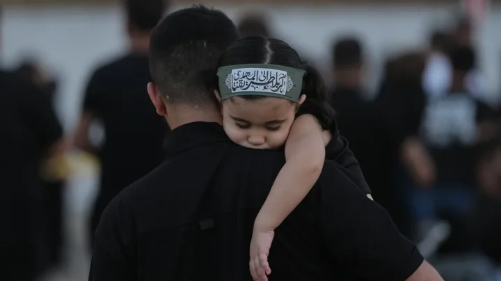 Shiite Muslims collectively mourn to mark Muharram and Ashoura