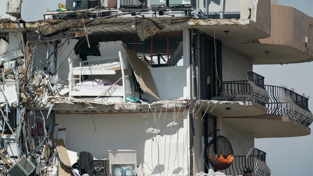 Building_Collapse_Miami_21149