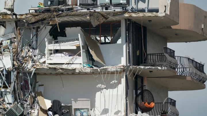 A deadly collapse at a Florida condo happened slowly over several weeks, probe finds