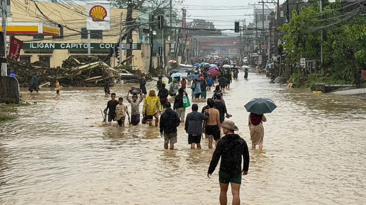 UK to fund AI weather forecasting as ‘super’ El Niño threatens wave of climate shocks