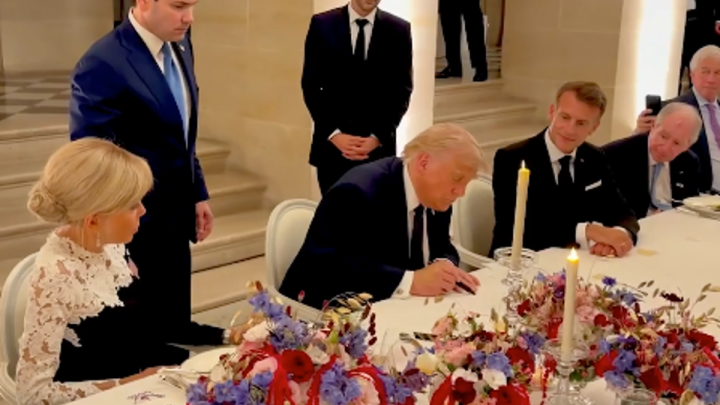 Trump wanted to see ‘real deal’ gold at Versailles. He signed the Iran deal inside the palace