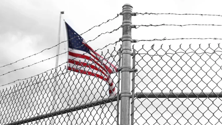 ICE detainee escaped Houston facility using yoga mat to scale wall, new documents reveal