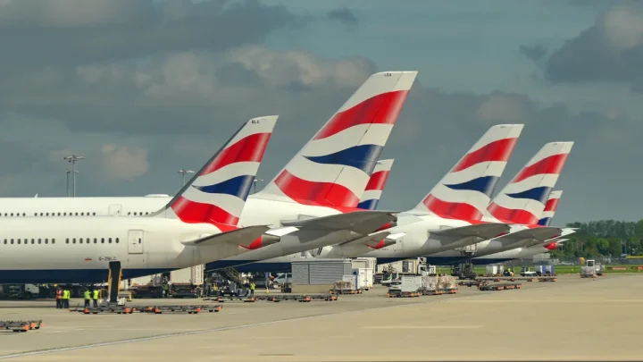 Martin Lewis criticises British Airways for third-party website that charges customers more