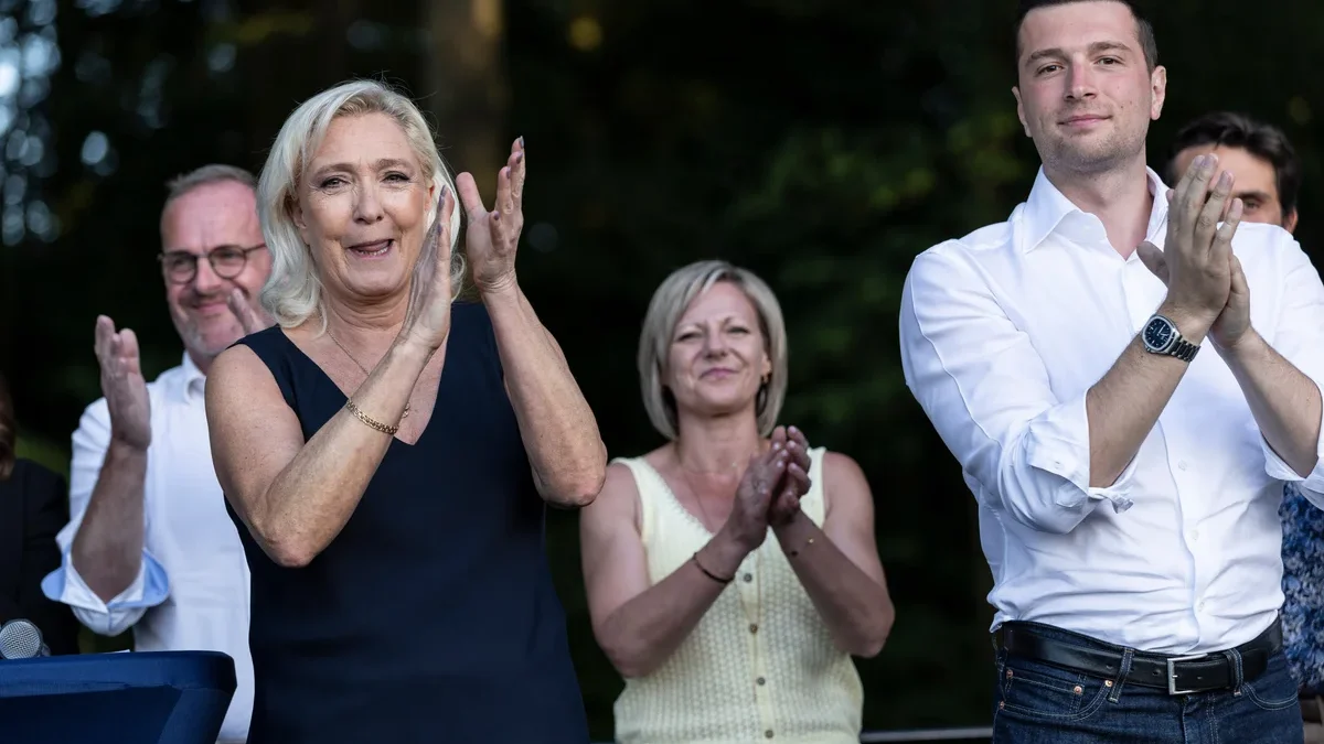 France_Politics_18356