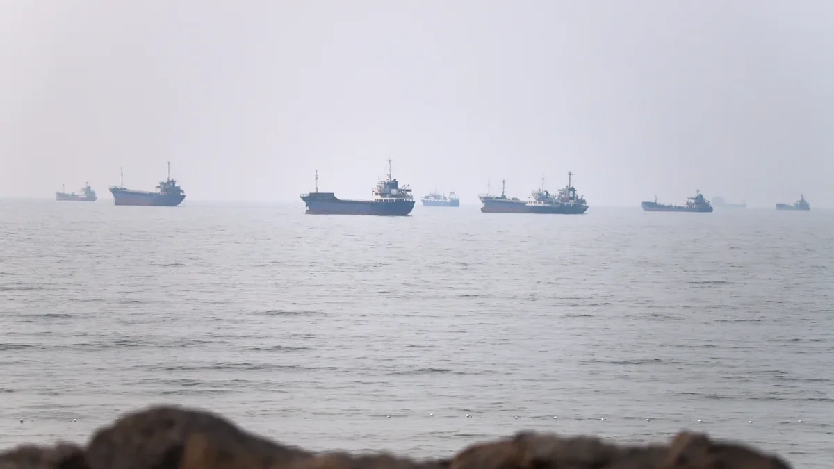 Iran_War_Strait_of_Hormuz_86757