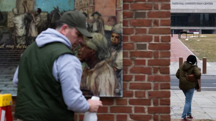 Court says the US can install historical panels at the site of Washington’s Philadelphia home