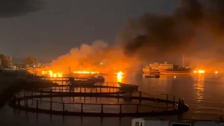 Iran-US war latest: Trump claims Tehran called and ‘want to make a deal so badly’ after second night of strikes